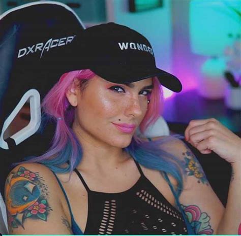 thezombiunicorn nude|Natalie Casanova / TheZombiUnicorn Nude Leaks OnlyFans.